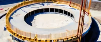 Строительная площадка ротонды: кольцевое основание, опалубка, арматура и чертежи